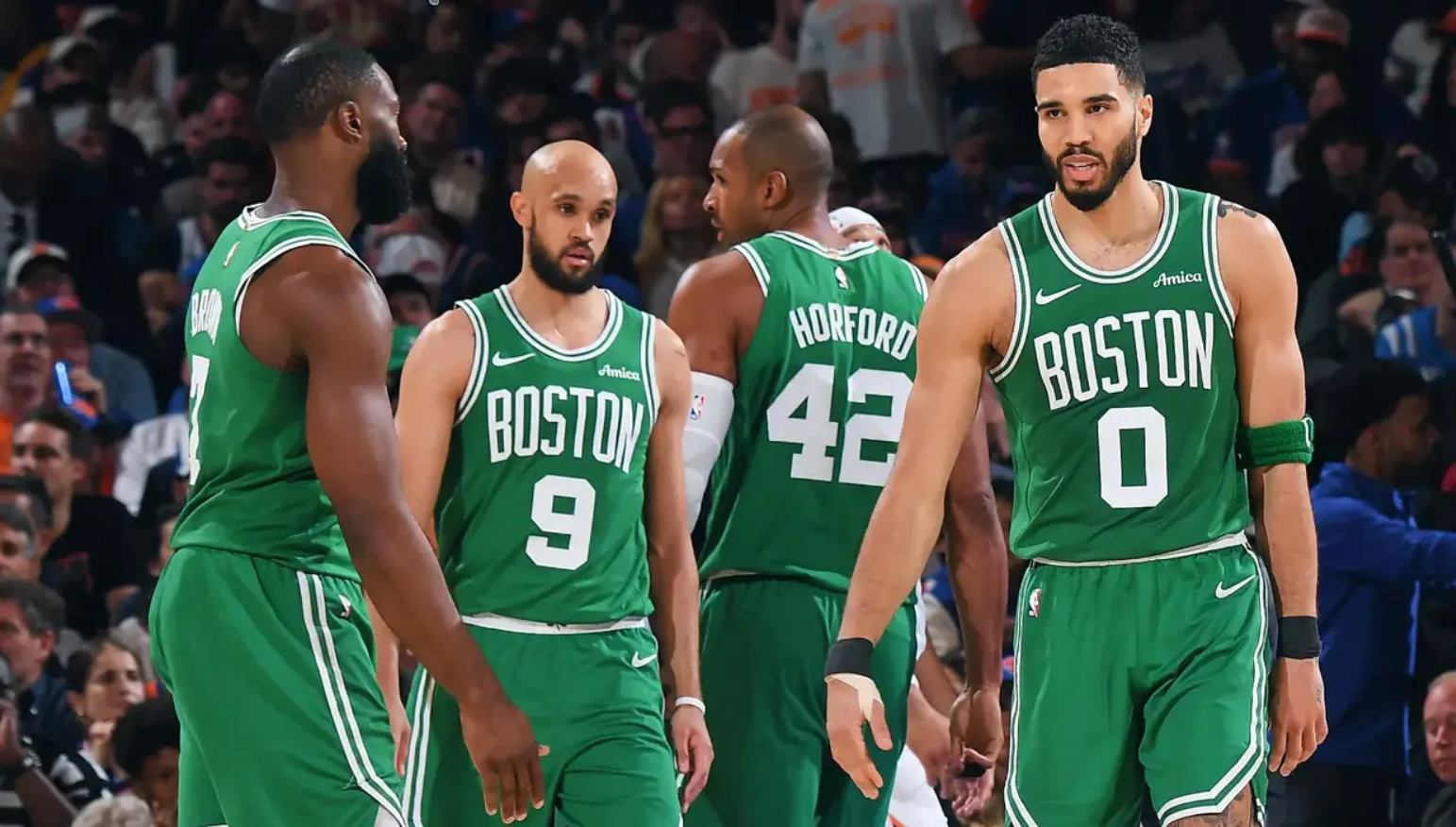 Бостон та Голден Стейт близькі до вильоту з плей-оф НБА